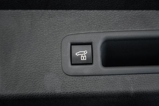 used 2025 Toyota Sienna car, priced at $47,000