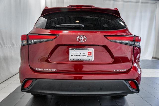 used 2022 Toyota Highlander car, priced at $34,000