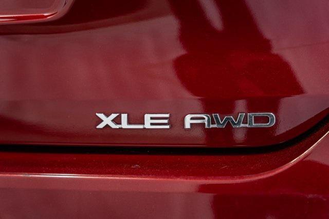used 2022 Toyota Highlander car, priced at $34,000