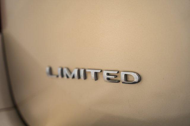 used 2017 Ford Expedition car, priced at $16,000