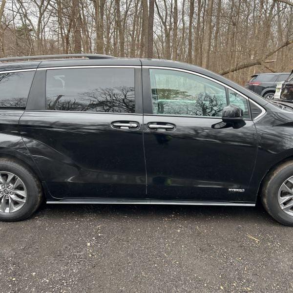 used 2021 Toyota Sienna car, priced at $39,000