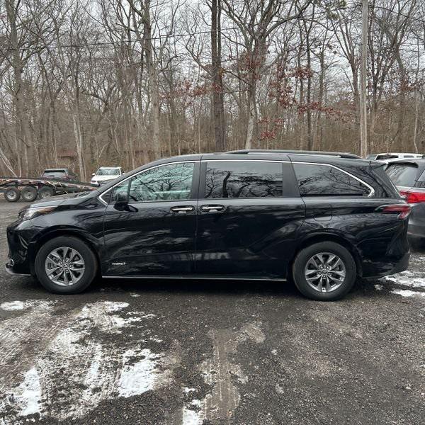 used 2021 Toyota Sienna car, priced at $39,000