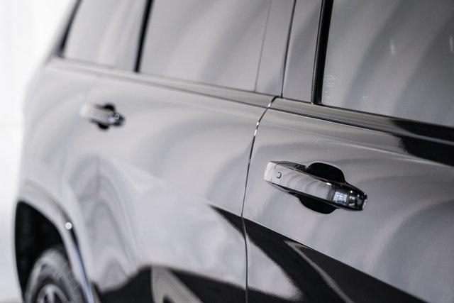 used 2018 Jeep Grand Cherokee car, priced at $16,000