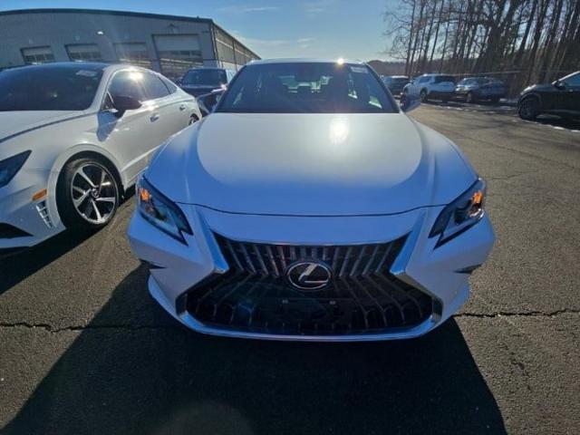 used 2024 Lexus ES 250 car, priced at $40,500