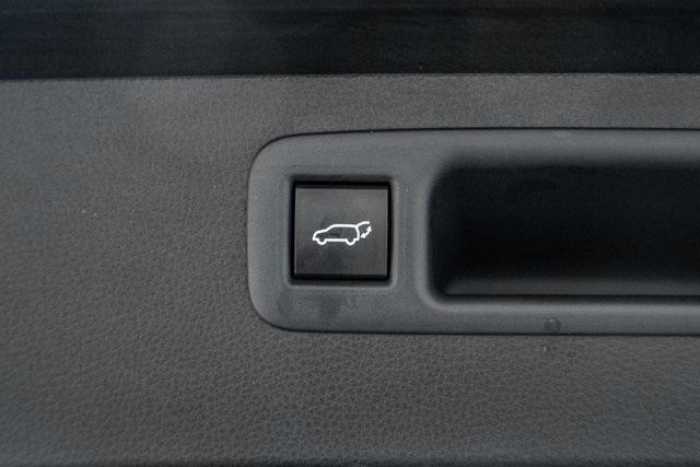 used 2025 Toyota Highlander Hybrid car, priced at $56,000