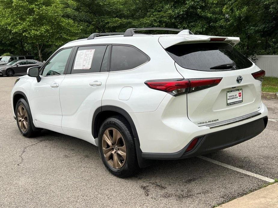 used 2023 Toyota Highlander Hybrid car, priced at $40,770