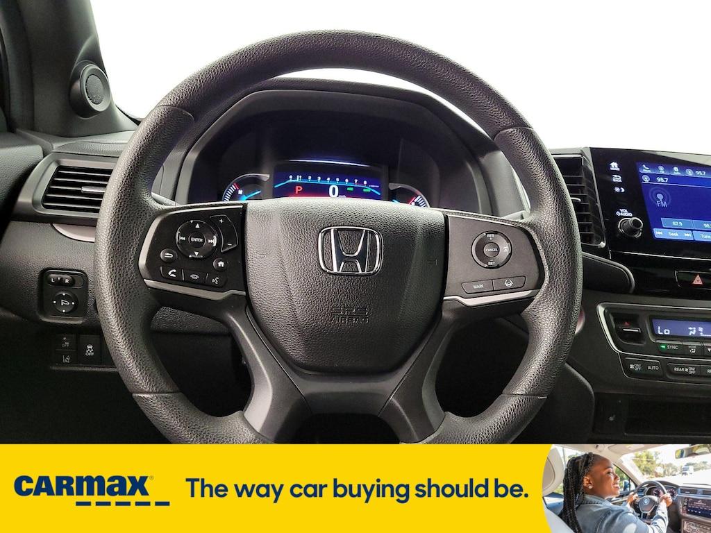 used 2022 Honda Pilot car, priced at $29,998