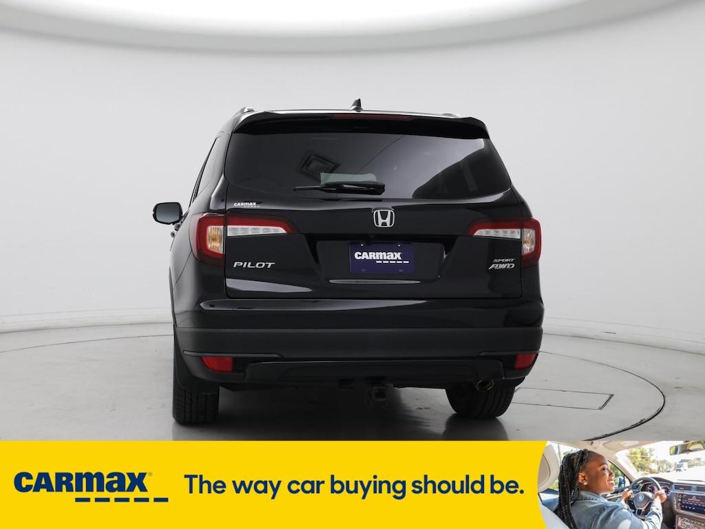 used 2022 Honda Pilot car, priced at $29,998