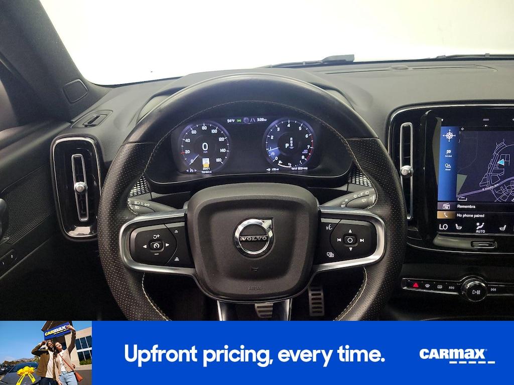 used 2021 Volvo XC40 car, priced at $29,998