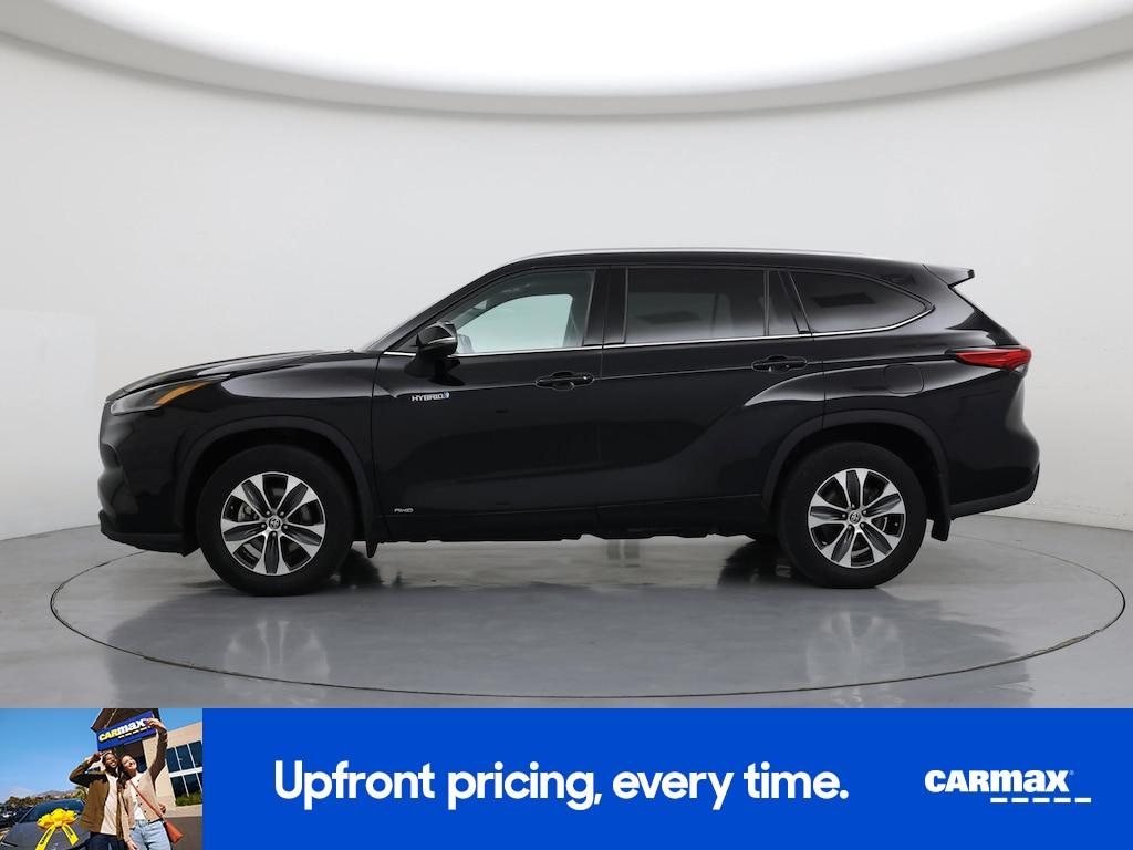 used 2021 Toyota Highlander Hybrid car, priced at $39,998