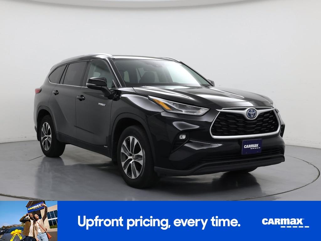 used 2021 Toyota Highlander Hybrid car, priced at $39,998