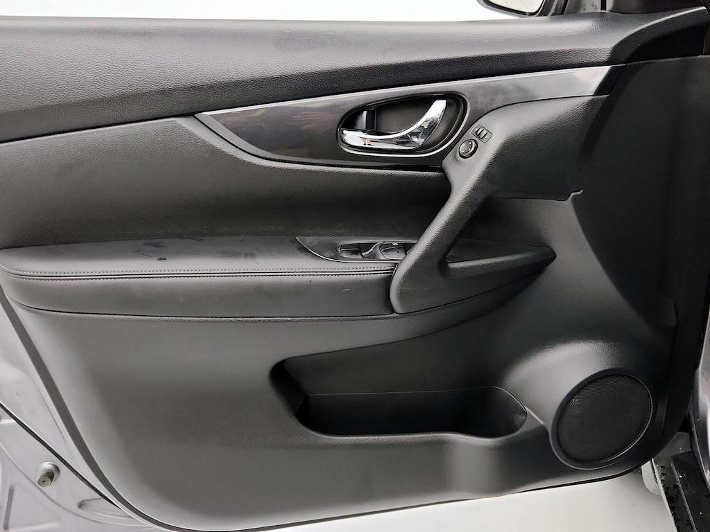 used 2017 Nissan Rogue car, priced at $13,998