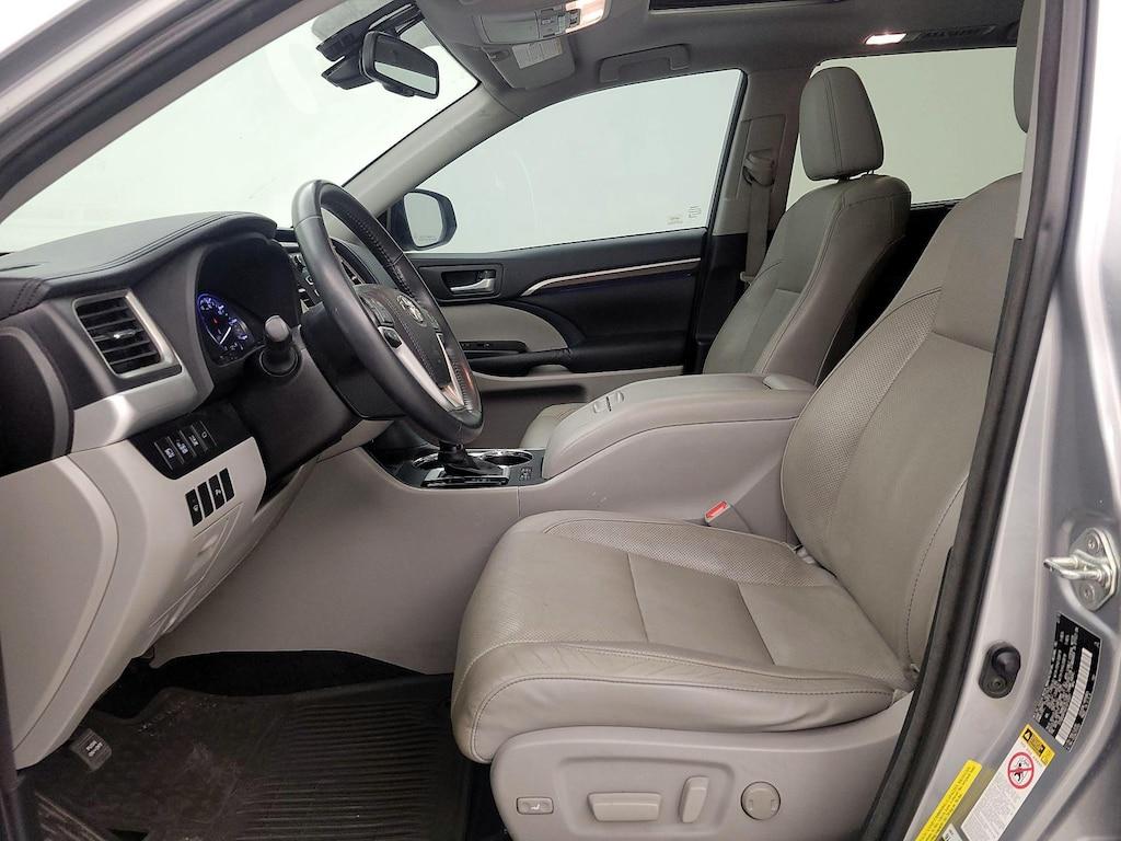 used 2015 Toyota Highlander Hybrid car, priced at $24,998