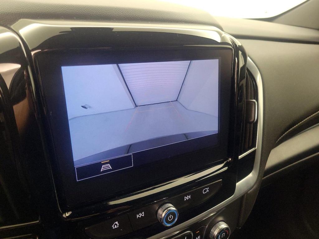 used 2022 Chevrolet Traverse car, priced at $33,998