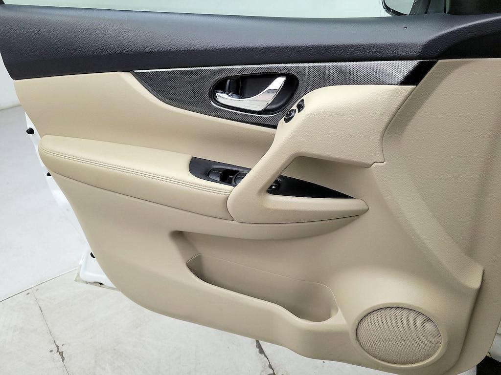 used 2016 Nissan Rogue car, priced at $18,998