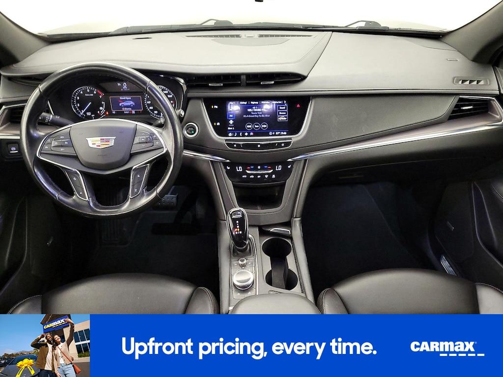 used 2021 Cadillac XT5 car, priced at $26,998