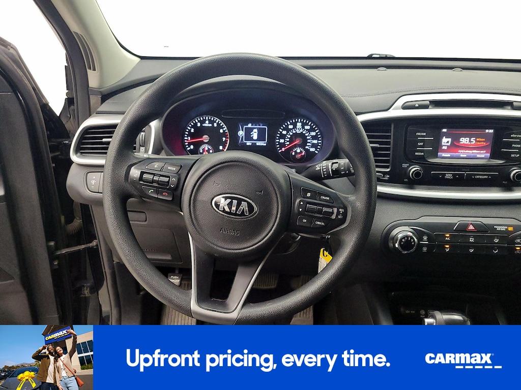 used 2016 Kia Sorento car, priced at $13,998