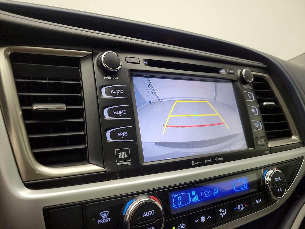 used 2019 Toyota Highlander car, priced at $29,998