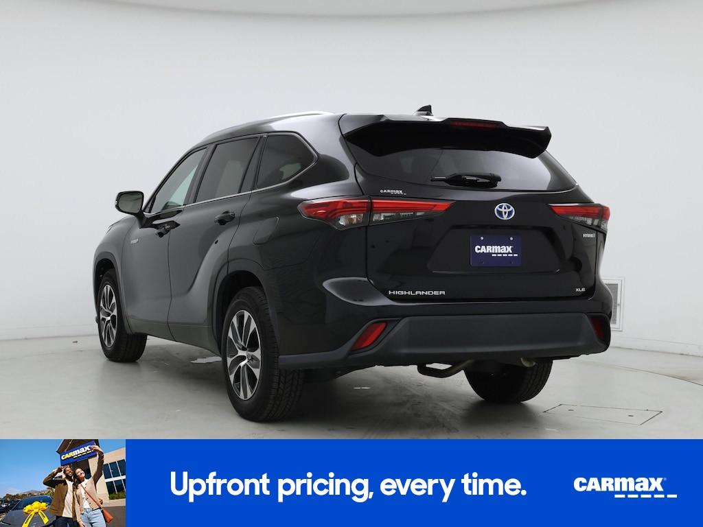 used 2021 Toyota Highlander Hybrid car, priced at $33,998