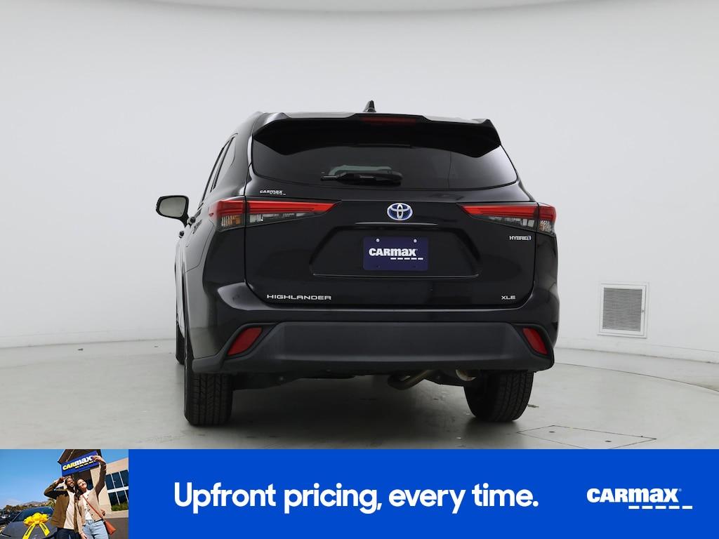 used 2021 Toyota Highlander Hybrid car, priced at $33,998