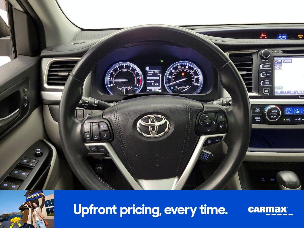 used 2019 Toyota Highlander car, priced at $28,998
