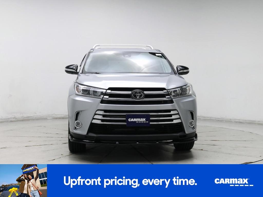 used 2019 Toyota Highlander car, priced at $28,998