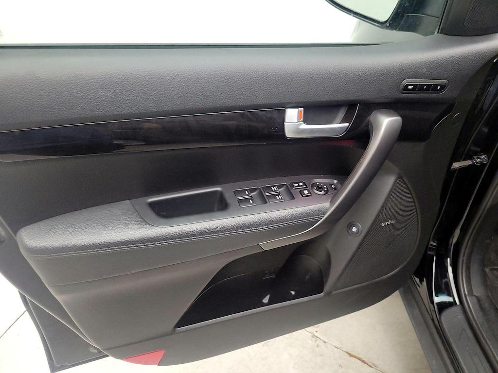 used 2015 Kia Sorento car, priced at $14,599