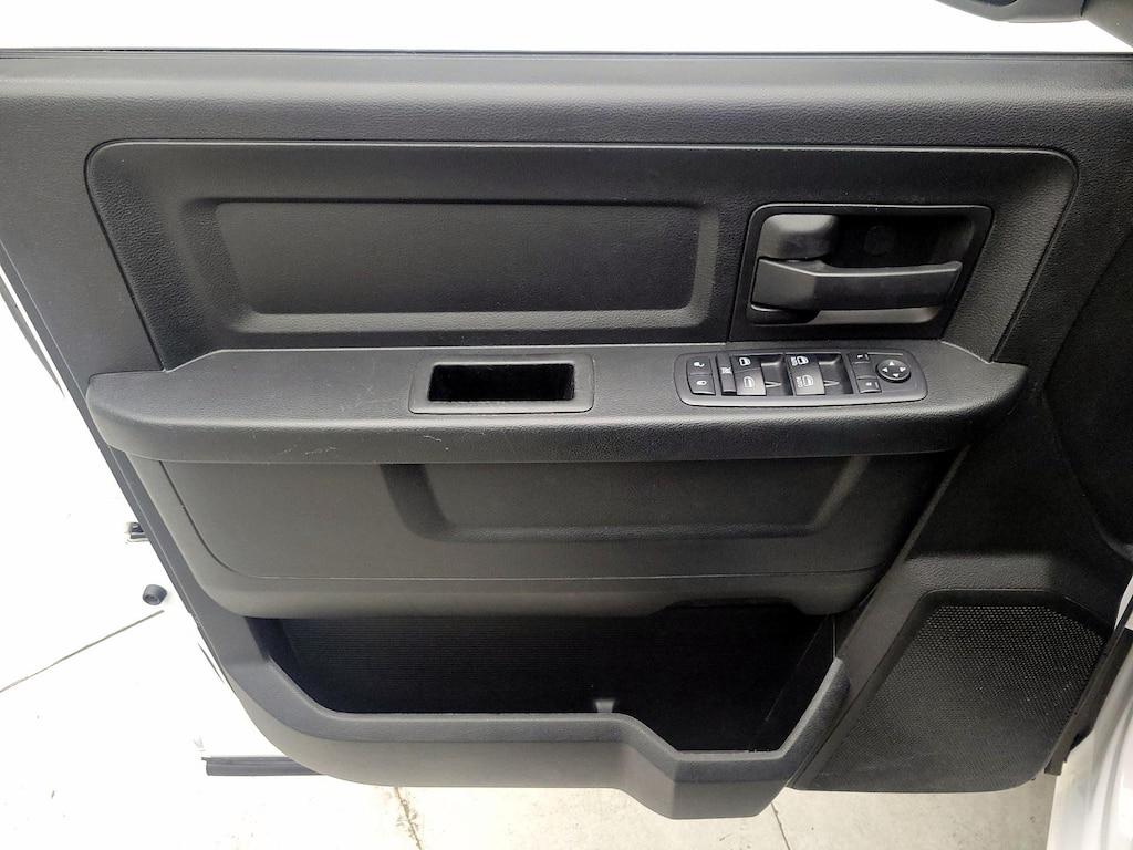 used 2019 Ram 1500 Classic car, priced at $24,998