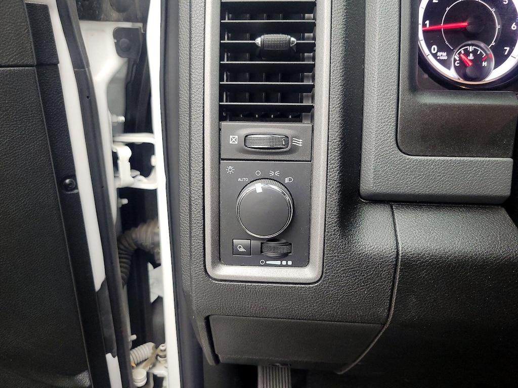 used 2019 Ram 1500 Classic car, priced at $24,998