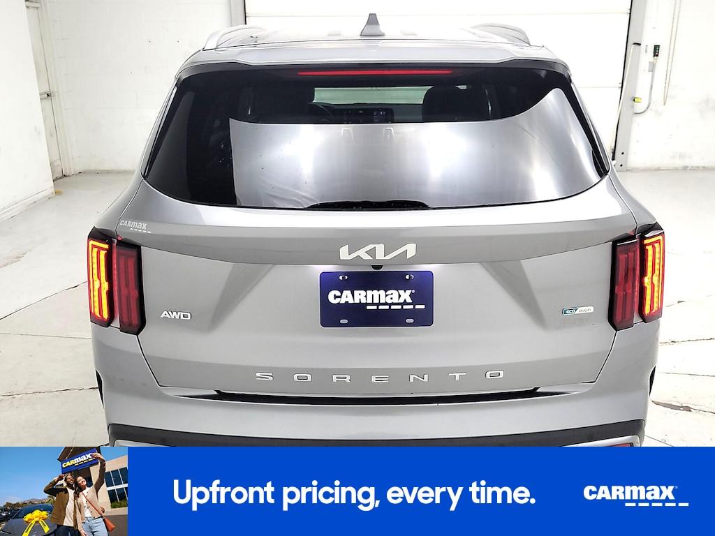 used 2022 Kia Sorento Plug-In Hybrid car, priced at $29,998