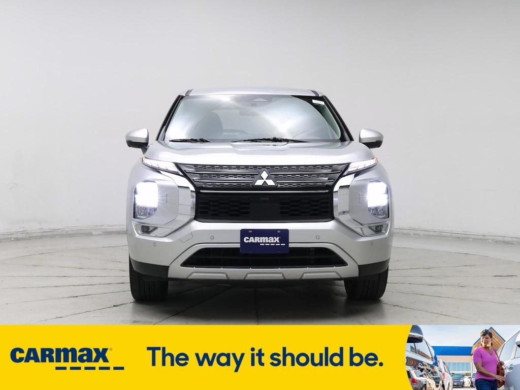 used 2024 Mitsubishi Outlander car, priced at $27,998