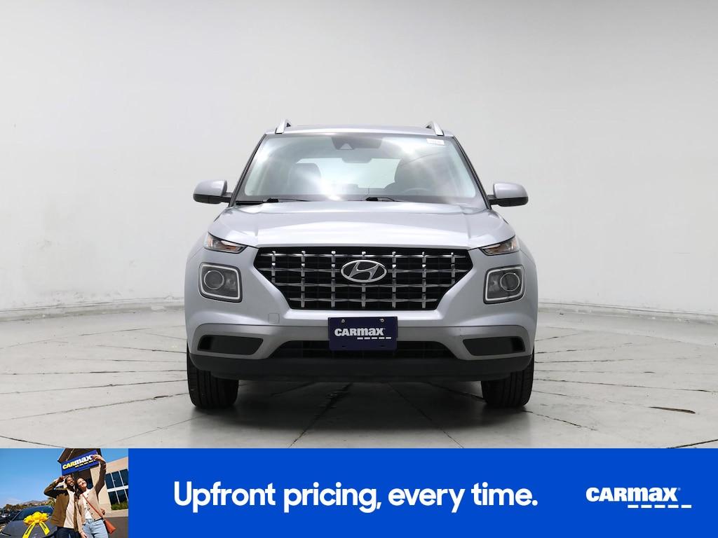 used 2022 Hyundai Venue car, priced at $18,998