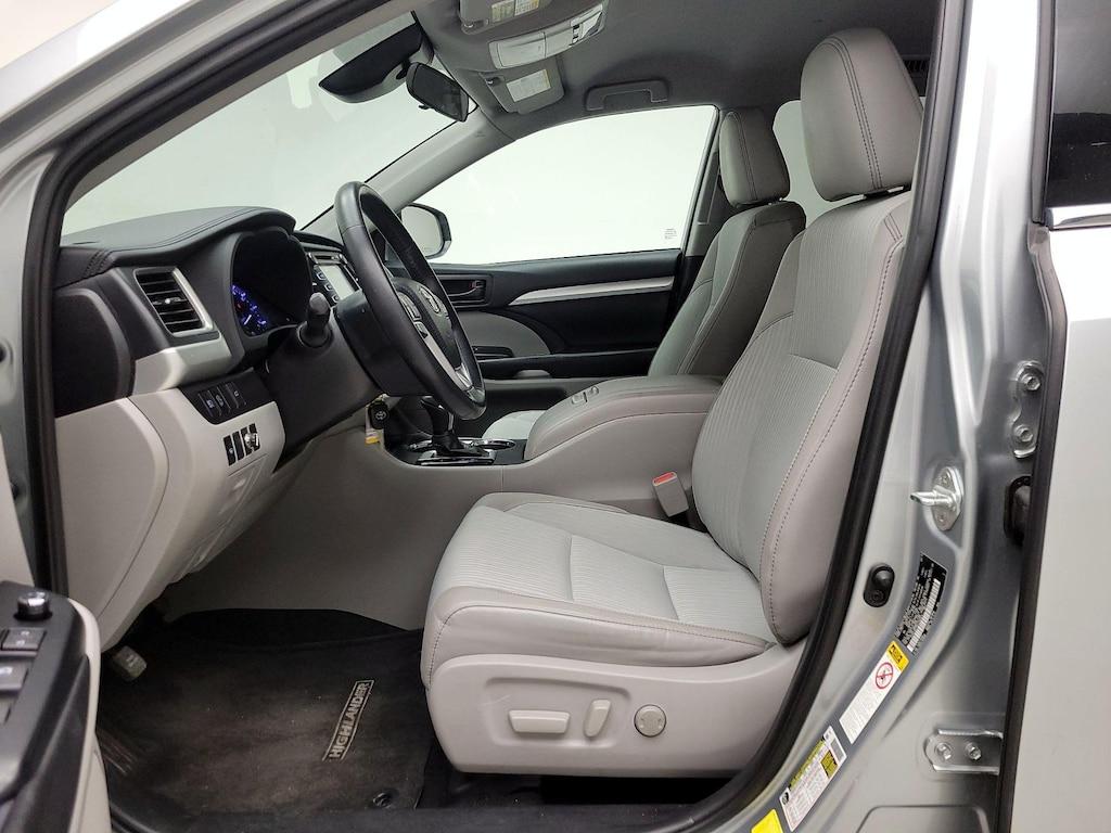 used 2019 Toyota Highlander car, priced at $25,998