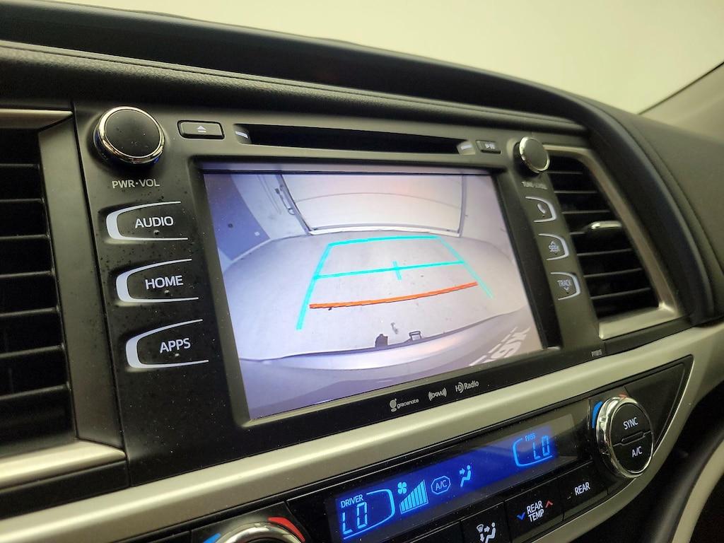 used 2019 Toyota Highlander car, priced at $25,998