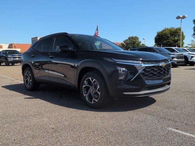 new 2025 Chevrolet Trax car, priced at $26,169