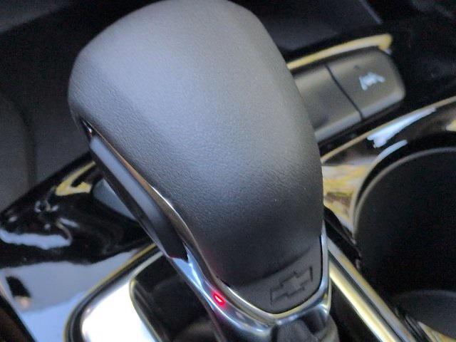 new 2025 Chevrolet Trax car, priced at $26,169