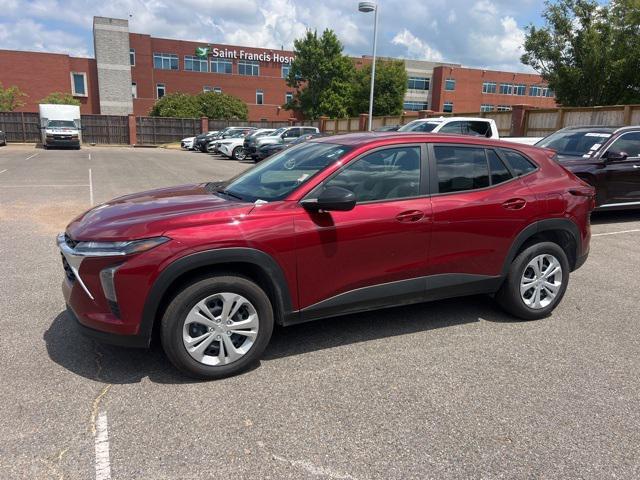 used 2025 Chevrolet Trax car, priced at $22,900