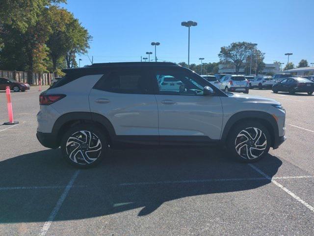 new 2026 Chevrolet TrailBlazer car, priced at $32,999