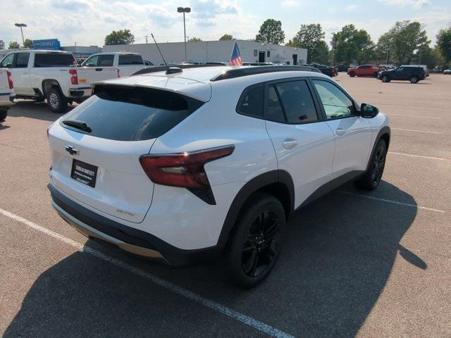 new 2025 Chevrolet Trax car, priced at $26,050