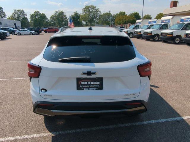 new 2025 Chevrolet Trax car, priced at $26,050