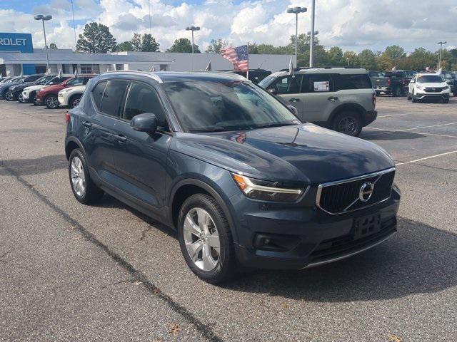 used 2022 Volvo XC40 car, priced at $18,783