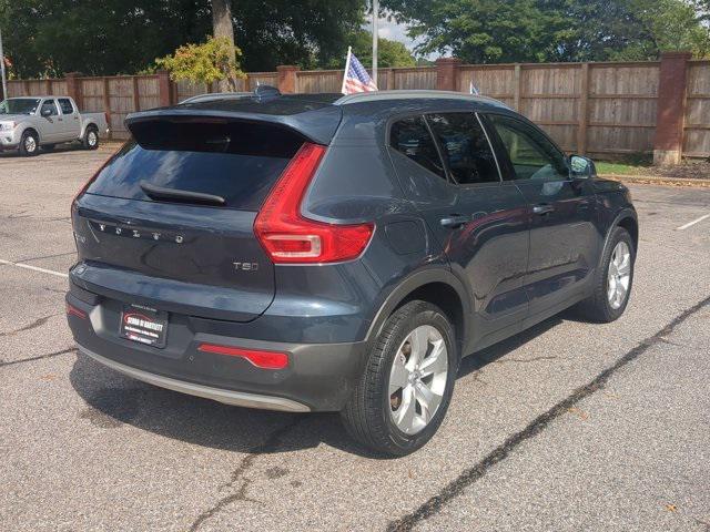 used 2022 Volvo XC40 car, priced at $18,783