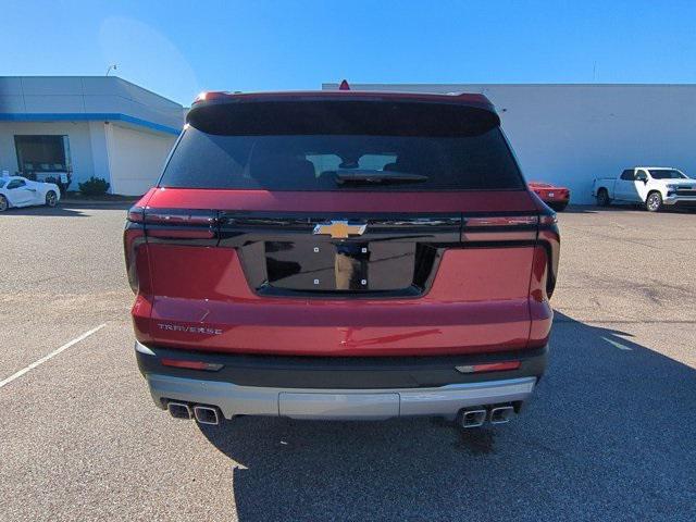new 2026 Chevrolet Traverse car, priced at $43,198