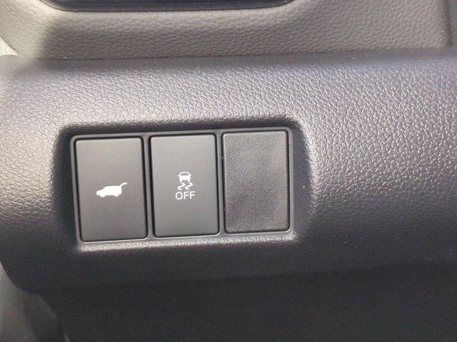 used 2025 Honda Pilot car, priced at $44,559