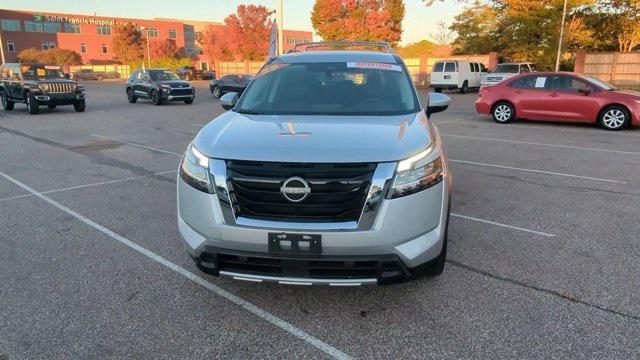 used 2023 Nissan Pathfinder car, priced at $31,899