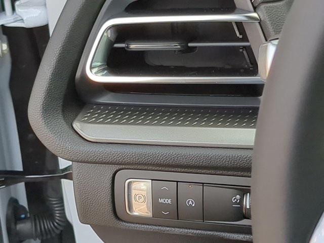new 2026 Chevrolet Traverse car, priced at $46,597
