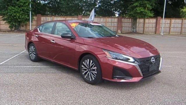 used 2024 Nissan Altima car, priced at $22,348