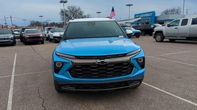 new 2025 Chevrolet TrailBlazer car, priced at $33,220