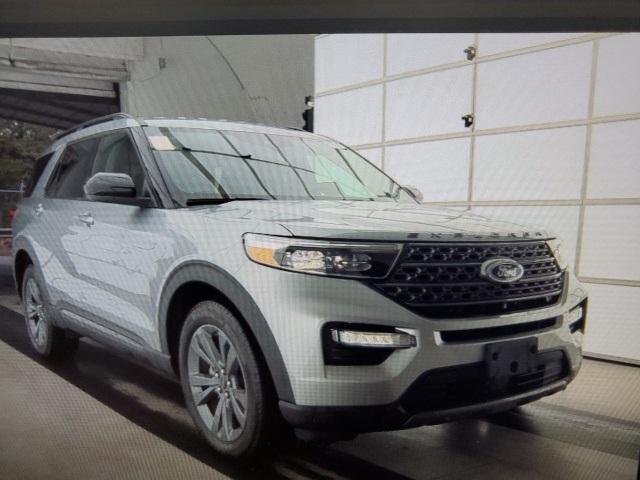 used 2024 Ford Explorer car, priced at $38,874