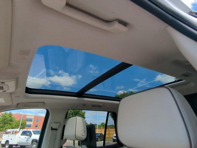 used 2024 GMC Yukon car, priced at $70,397